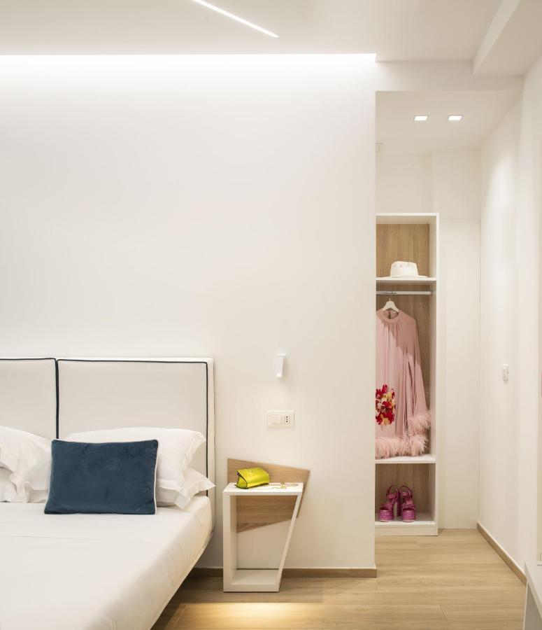 One Design Hotel リミニ エクステリア 写真