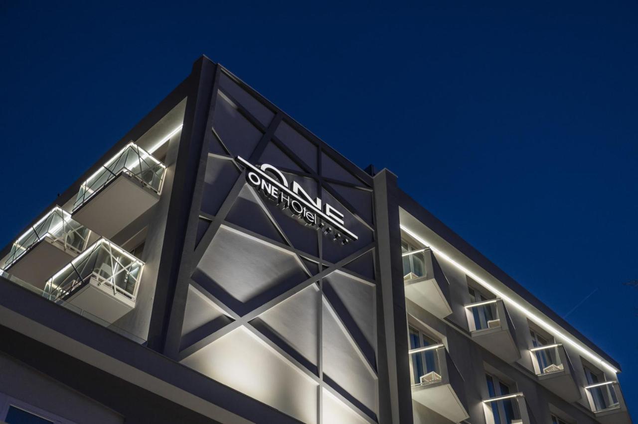 One Design Hotel リミニ エクステリア 写真